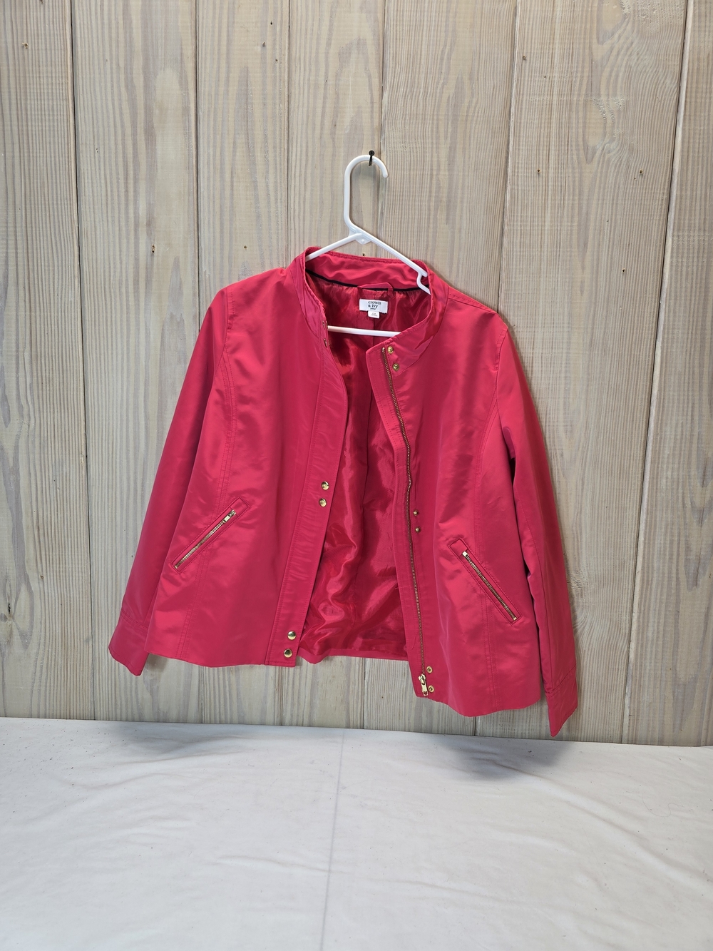 crown & ivy Hot Pink Zip-Front Bomber Jacket